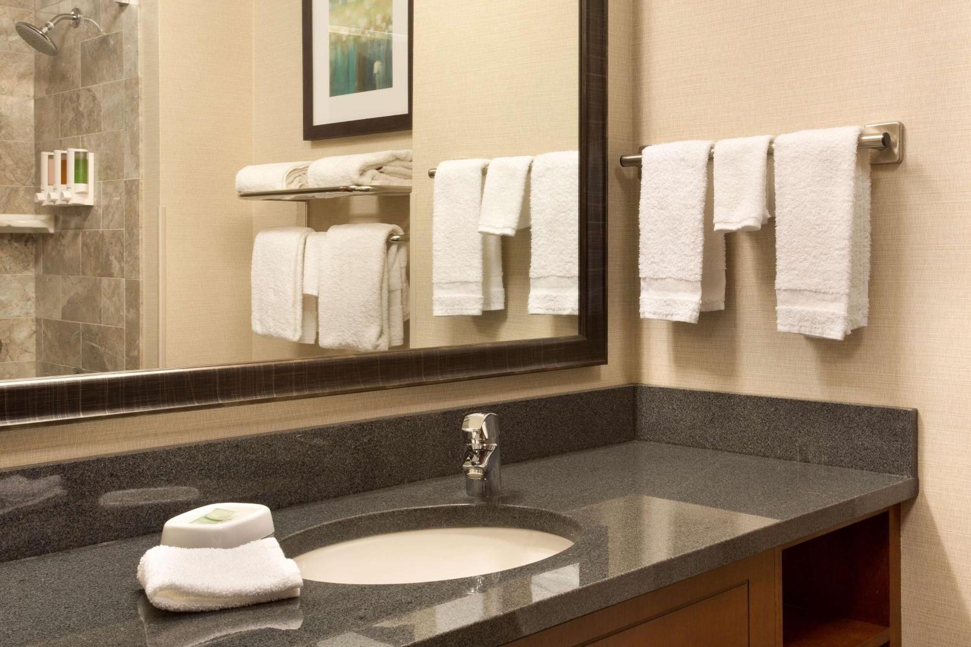 Drury Inn & Suites St. Louis Brentwood Esterno foto